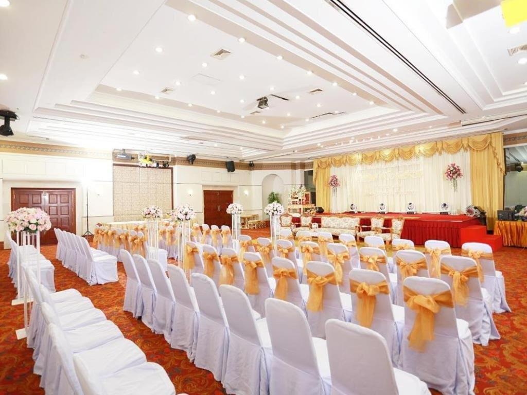 Lee Gardens Hotel Hat Yai Dış mekan fotoğraf